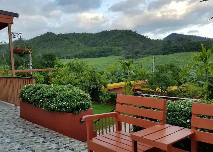 เดินระเบียง สวนผึ้ง RATCHABURI PROVINCE