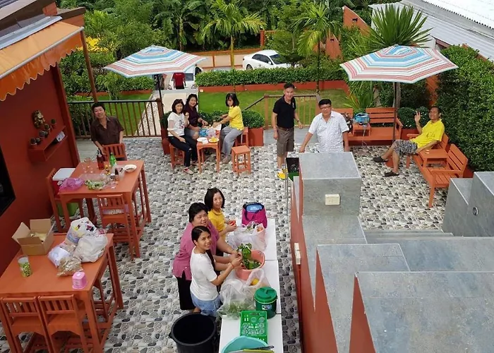 โรงแรม เดินระเบียง สวนผึ้ง