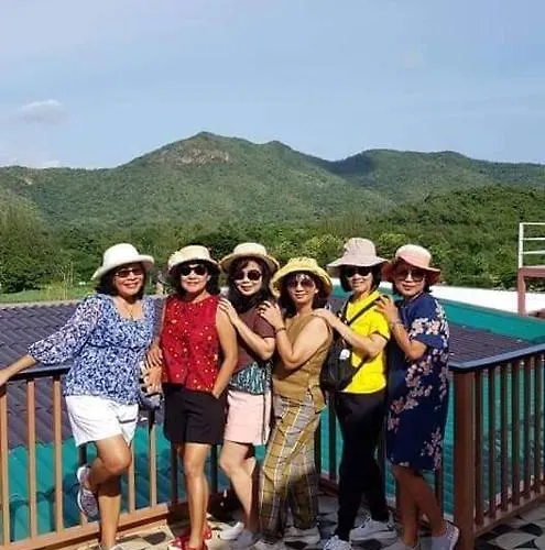 โรงแรม เดินระเบียง สวนผึ้ง RATCHABURI PROVINCE
