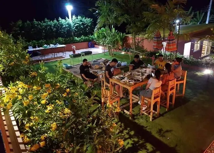 เดินระเบียง สวนผึ้ง โรงแรม 4*